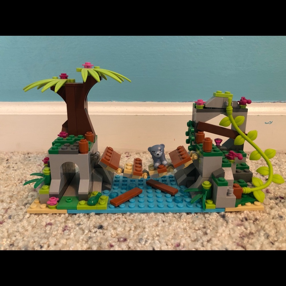 Lego friends Jungle bridge rescue set